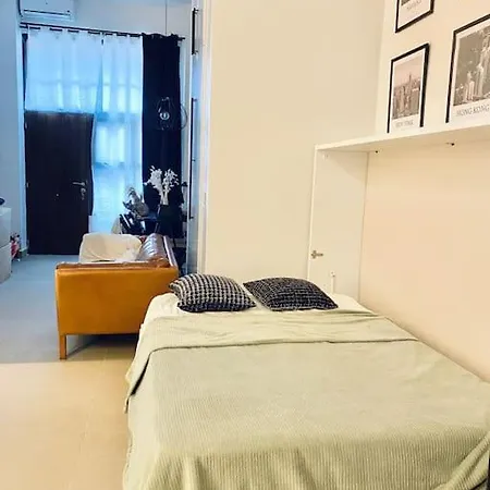Hidden Jewel Next To The Center In Apartment *